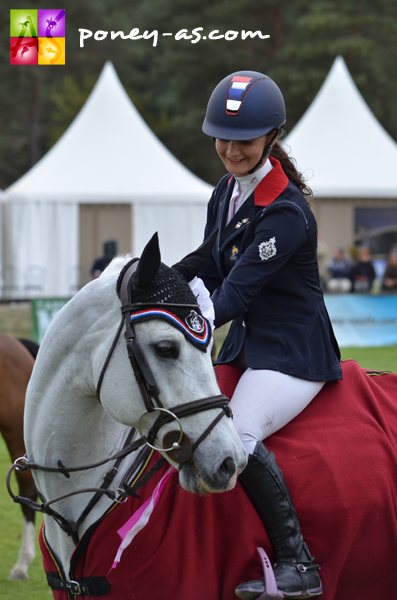 Camille Conde Ferreira s'offre le Grand Prix du CSIOP du BIP en 2014, avec Pumkins Pondi - ph. Camille Kirmann