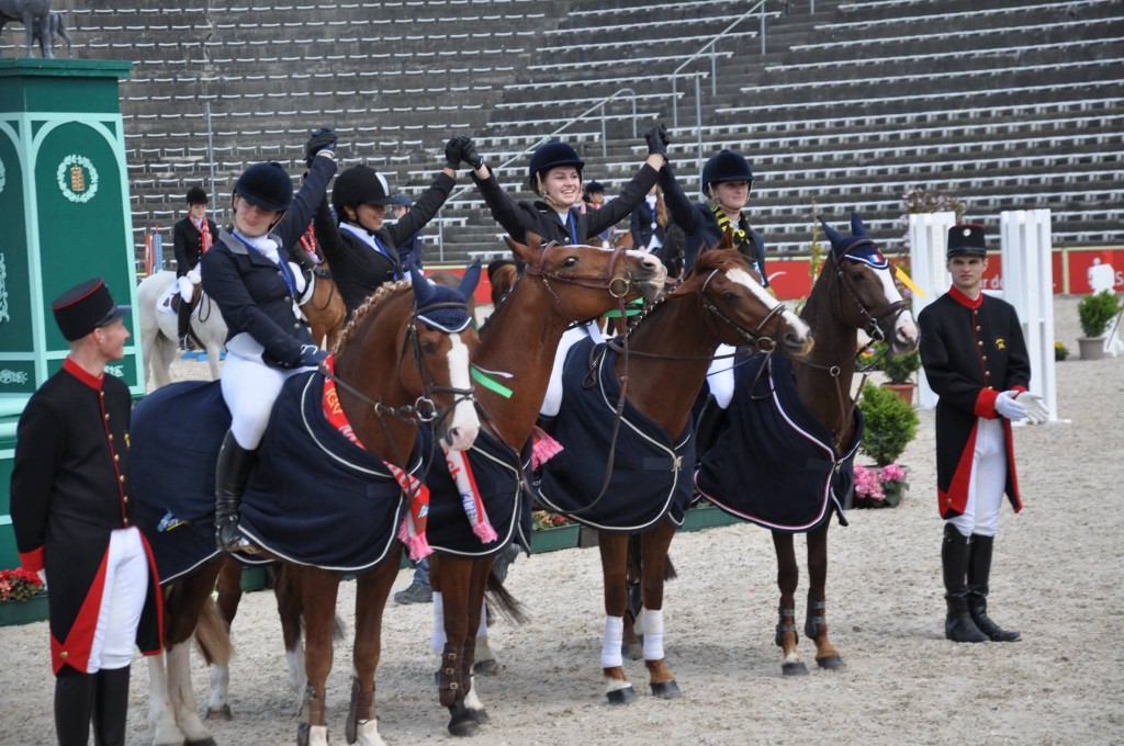 Les Françaises tricolores - ph. Valérie de Muizon