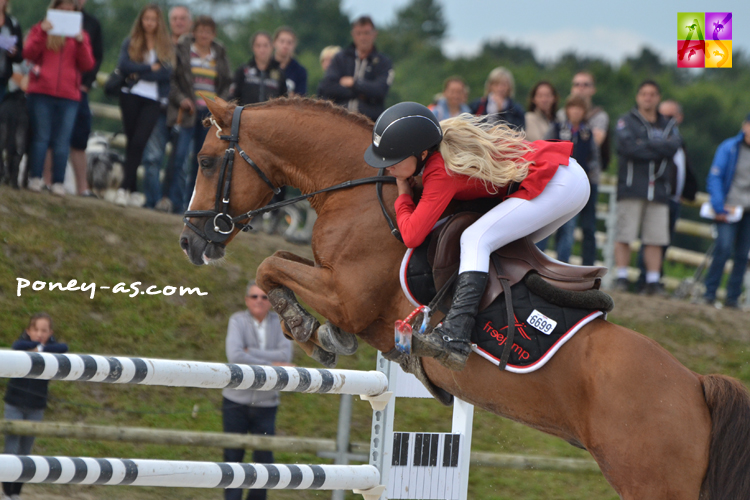 12e : Charline Six / Quest du Buhot (étalon Pfs, par Nabor, Drpon et Tiva) - 0+4+4+0 = 8 pts - ph. Pauline Bernuchon