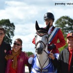 Team et staff du vice-champion d'Europe de CSO, le Belge Arnaud Gaublomme - ph. Pauline Bernuchon