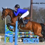 Lauryne Collet et Montbazillac du Lin - ph. Camille Kirmann