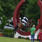 Dernier obstacle de cross, pas de problème pour Zara Nelson (Millridge Buachaill Bui) - ph. Pauline Bernuchon