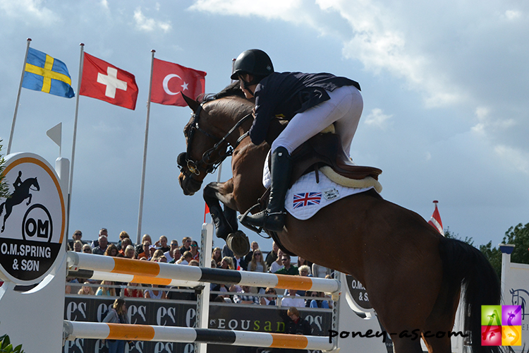 Jack Whitaker (Gbr) et Elando van de Roshoeve - ph. Pauline Bernuchon