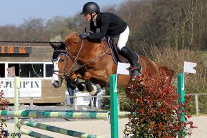 Tony Aquino et Qurack Beauty Fort remportent le Petit GP de Villers Vicomte - ph. Edouard Ecary