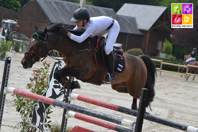 Rose de Balanda et Tricky Choice du Péna - ph. Pauline Bernuchon