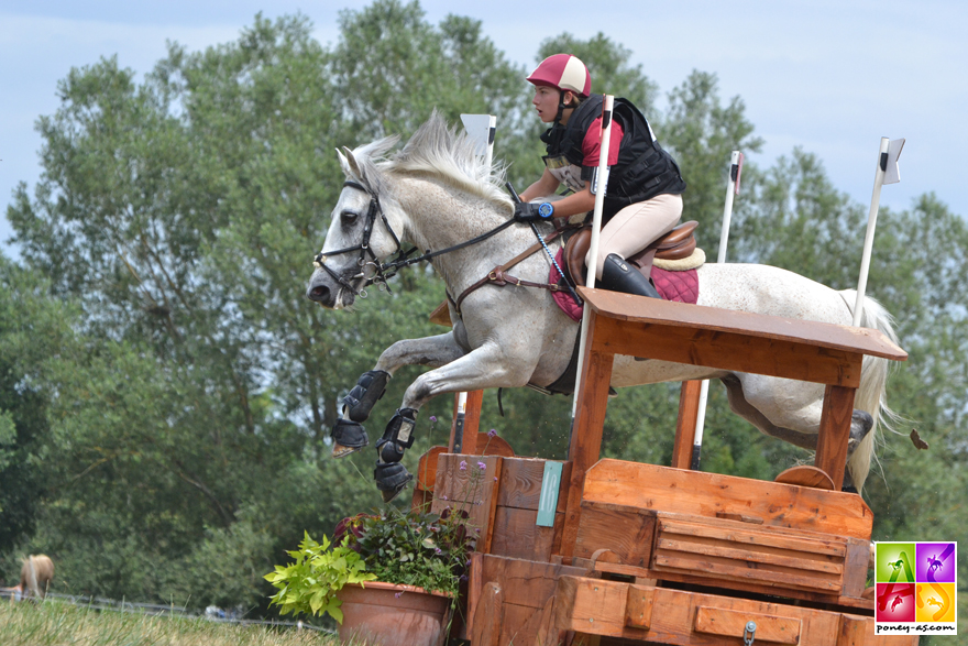 Anaelle Prudhomme et Roc du Nivernais - ph. Pauline Bernuchon