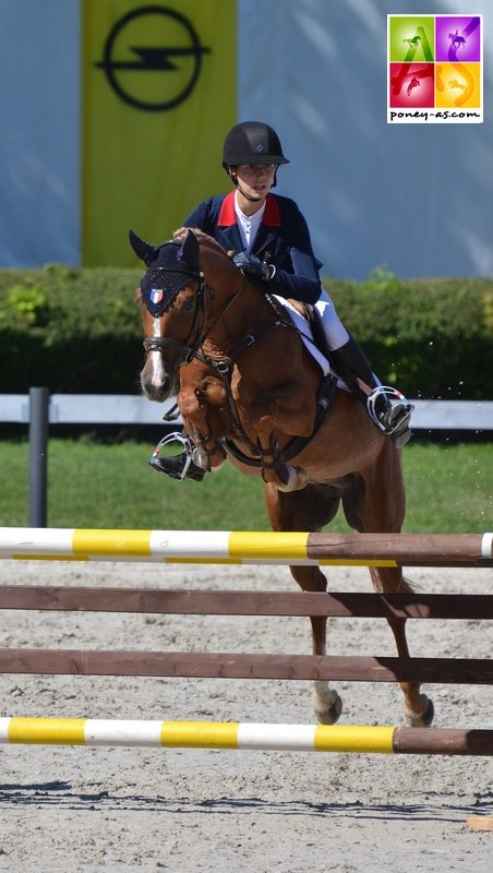 4 points au CSO et une médaille de bronze en individuel pour Liloï et Voltair - ph. Pauline Bernuchon