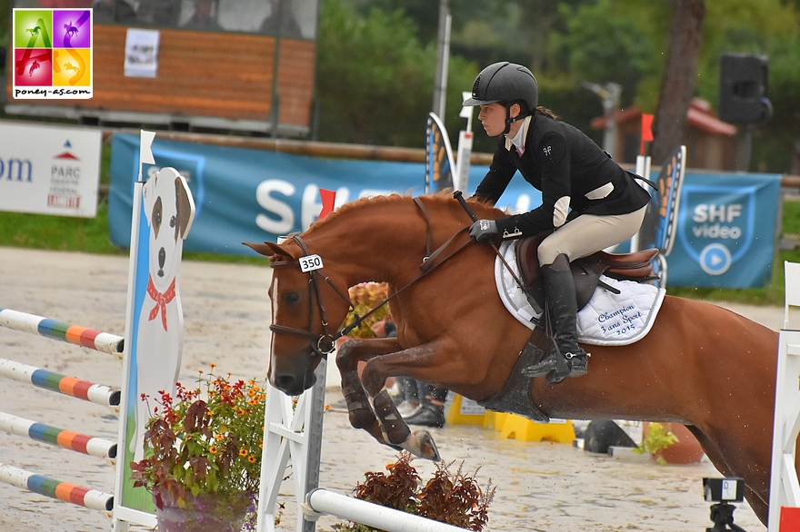 Elite - Caledonie du Lorey et Marie Breney - ph. Pauline Bernuchon