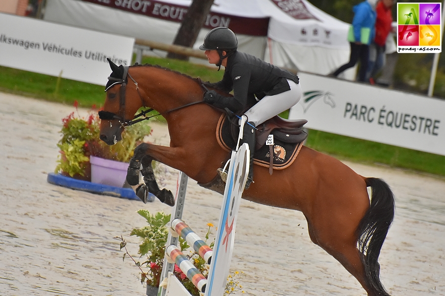 Elite - Chipie Meniljean et Valérie Rohmer - ph. Pauline Bernuchon