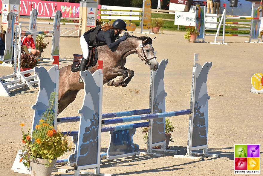 Elite - Drolesse de Nyoiseau et Marion Bondon - ph. Pauline Bernuchon