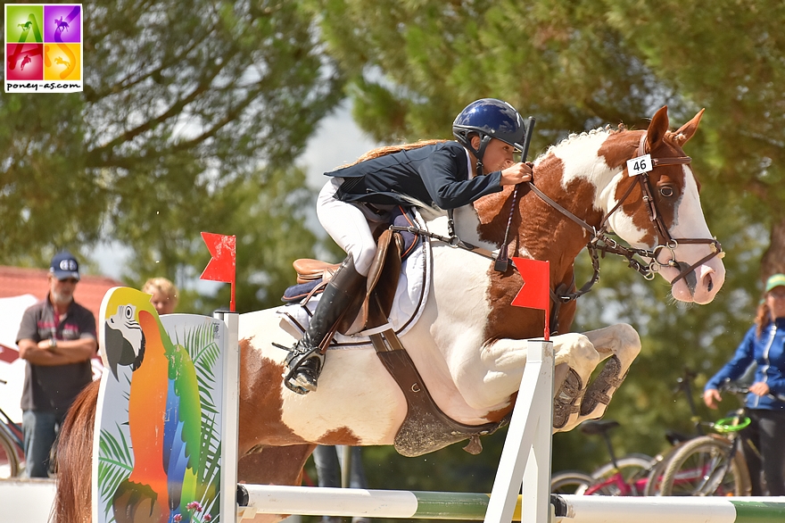 3e, Alaska de Valbourg et Emma Koltz - ph. Pauline Bernuchon