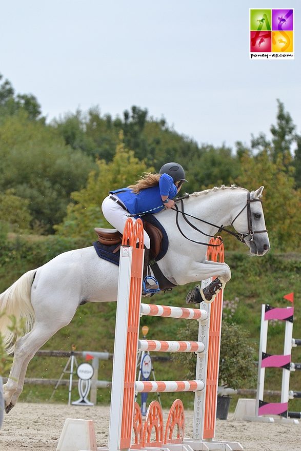 Louane Morichon Navelet et Paps LateVincou - ph. Pauline Bernuchon