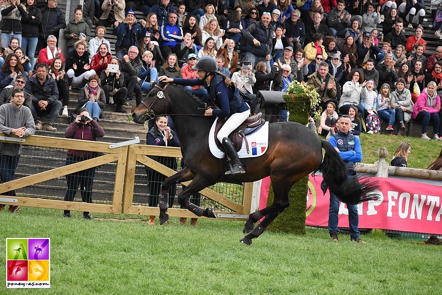 Léane Desmeure et Twinkle Toes Aluinn, 4+8+0 - ph. Poney As