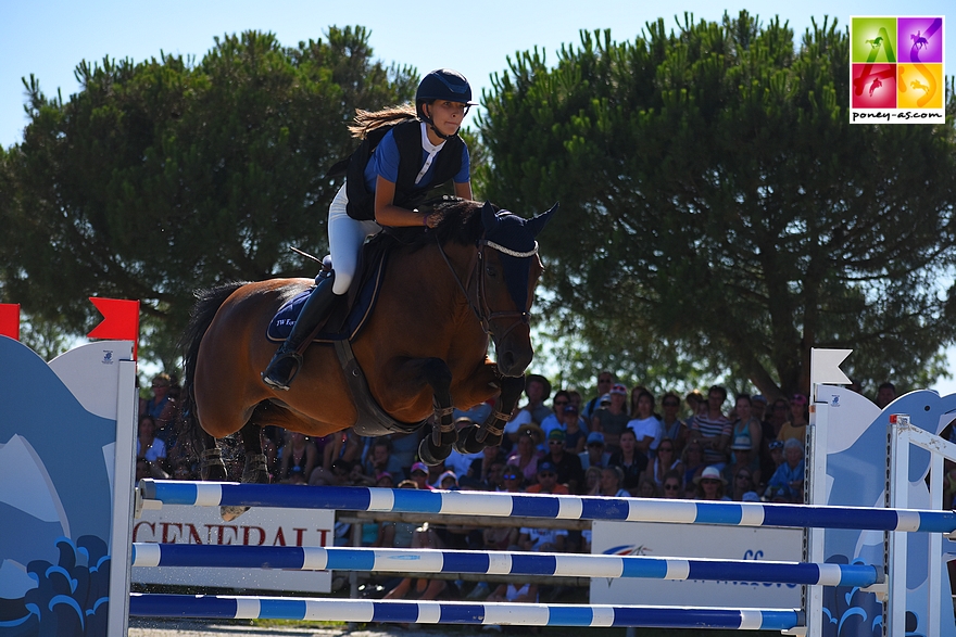 16e : Carla Garriga et Mylana - 4+12+el - ph. Poney As