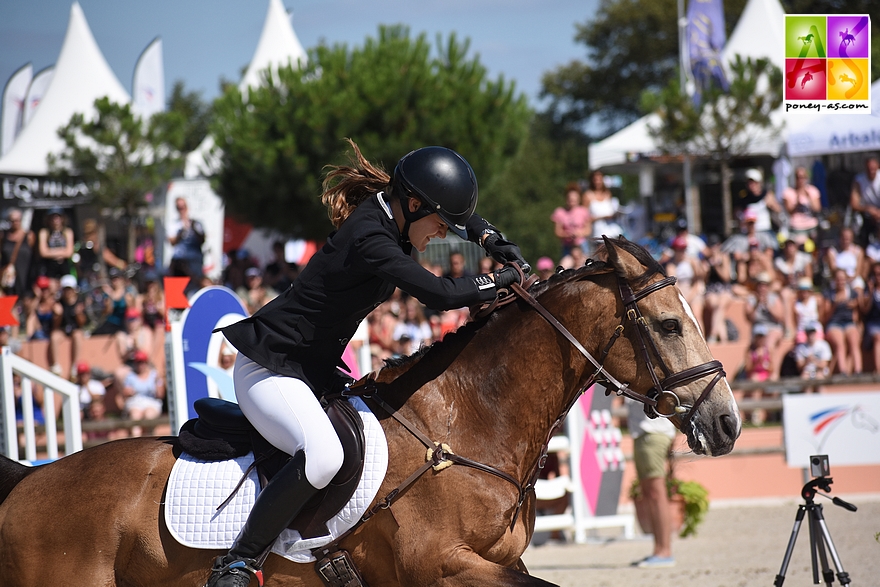 Mina Saiagh et Penvins de Dives sacrés champions de France As Poney Elite Grand Prix 2018 - ph. Poney As