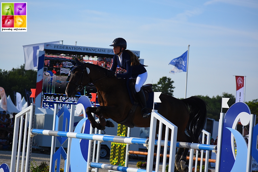 10e : Louise Desmaizieres et Valma de Fougnard - 4+8+14+4 - ph. Poney As