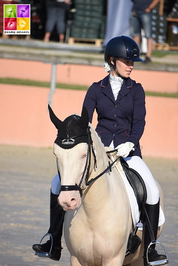 Marine Desjardins et Domenik - ph. Poney As