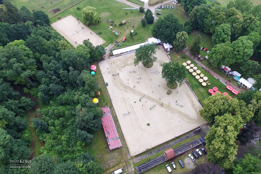 Stragona Equestrian Centre