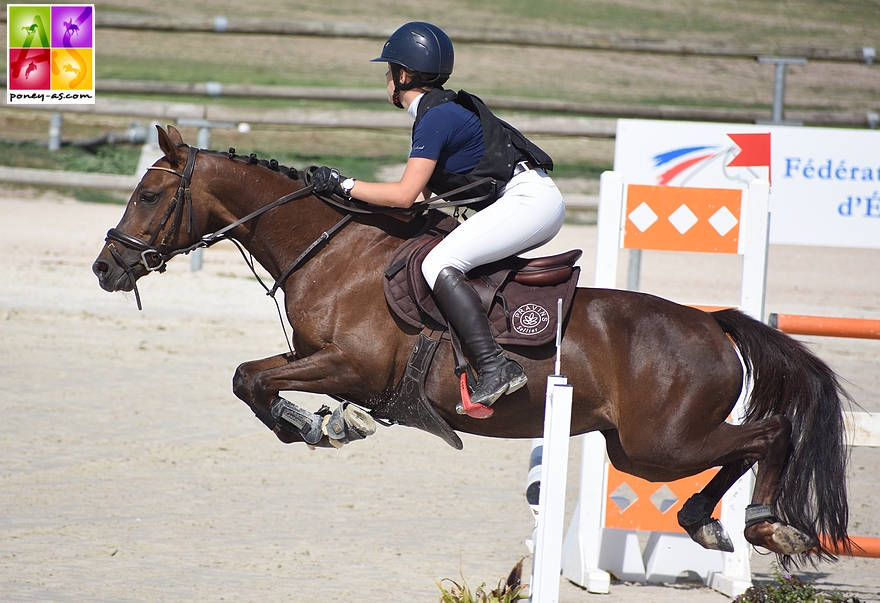 Angèle Pollier et Thémis d'Hurl'Vent - ph. Poney As