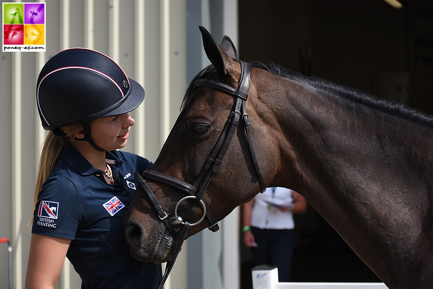 Connie Gill (Gbr) et Movie Star II - ph. Poney As