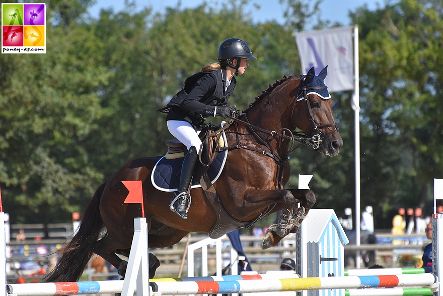 Jeanne Hirel et Vedouz de Nestin - ph. Poney As