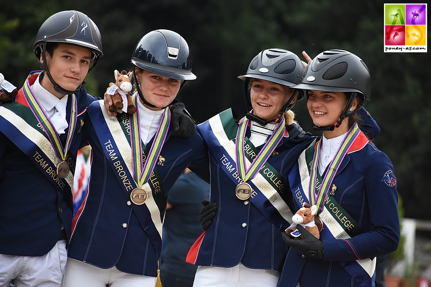 L'équipe de France de CCE repart de Bishop Burton avec une médaille de bronze - ph. Poney As