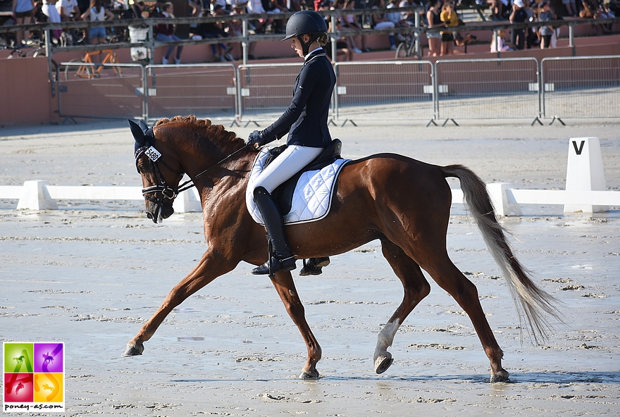 Jade Leborgne et Beltmeyer Linaro - ph. Poney As