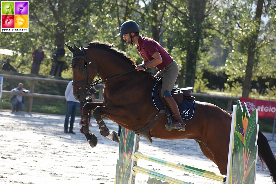 Léo Schaar, entraineur de notre ambassadeur Charles Magaud - ph. Poney As