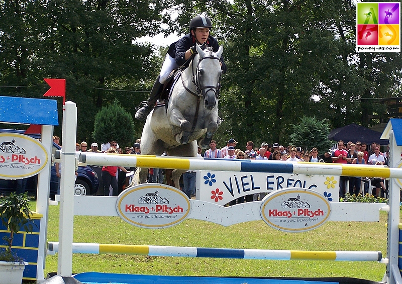 Le couple se qualifiait pour la finale individuelle, classé 24e - ph. Poney As