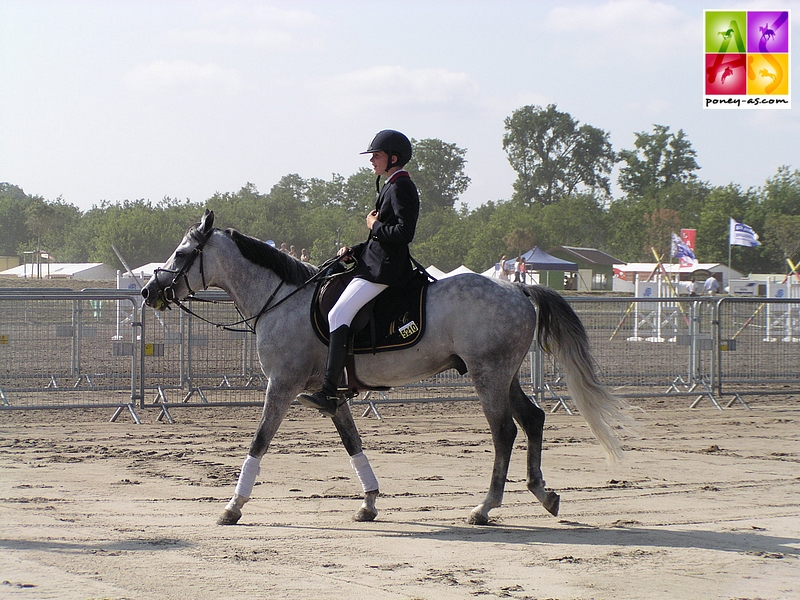 Jimmerdor et Morgane à Lamotte-Beuvron. Deuxième championnat de France Grand Prix Elite du couple en 2005 - ph. Poney As