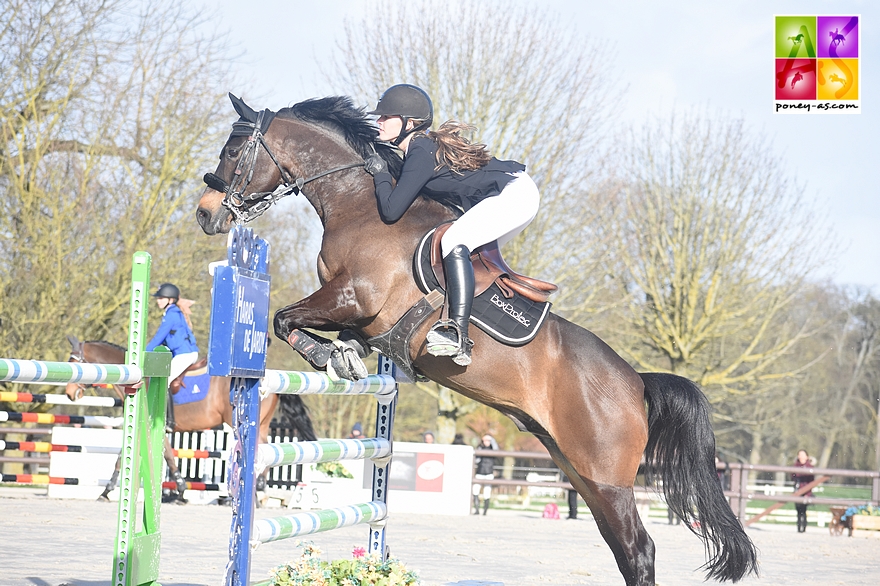 Camille Fontaine et Tonic d'Aspe - ph. Poney As