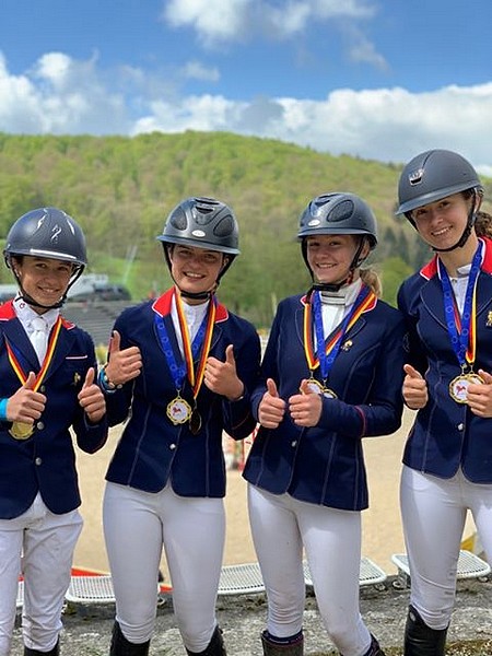 Jonas De Vericourt, Louise Petitjean, Lisa Gualtieri et Lilou Ducastaing remportent le CCIOP de Marbach ! – ph. Léa Fayol