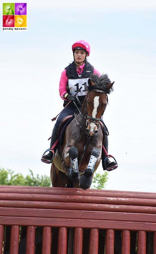 Louise Petitjean et Versailles des Morins - ph. Poney As