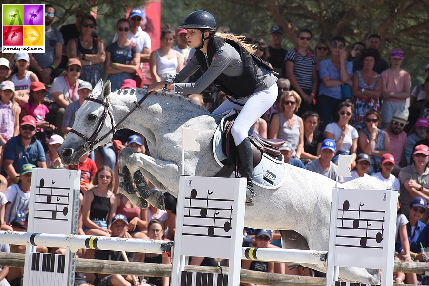 Ilona Mezzadri et Callas Rezidal Z s'offrent un second titre de championnes de France ! - ph. Poney As