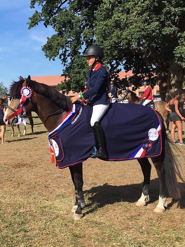 Silverlea High Five, champion de France As Poney 2 D Minime et moins sous la selle de Véra Saint-Jean - ph. coll.