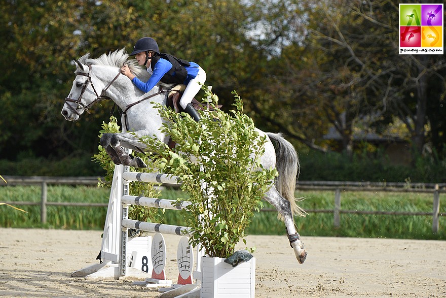 Ester Pottier et Panic at the Disco VD Buc - ph. Marine Delie