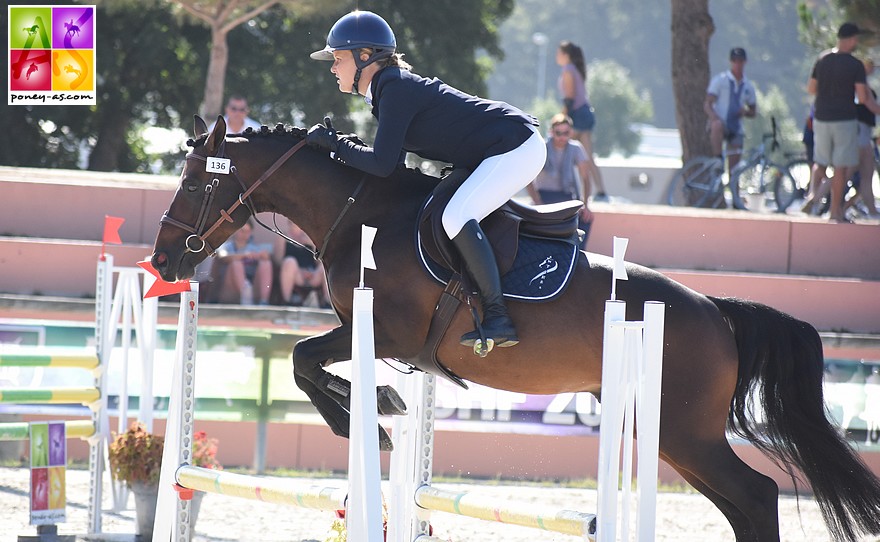 Fifi de l’Ermitage et Tiphaine Maerten - ph. Poney As