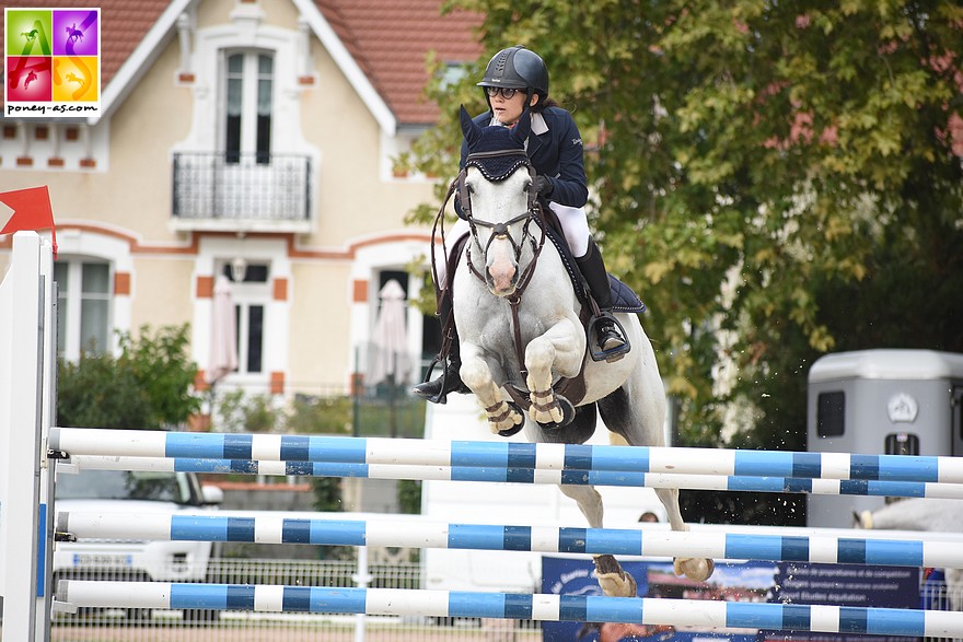 Marie Sarah Cartigny et Okehurst Quick Silver, gagnants des deux As Poney 1 - ph. Poney As