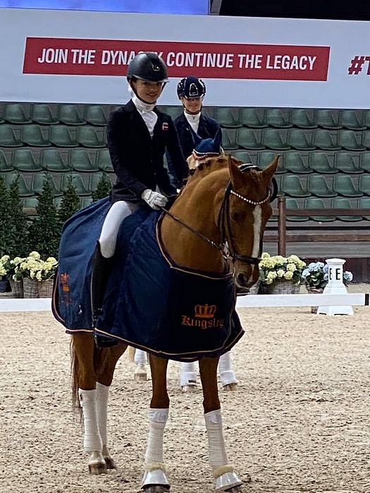 Sophia Boje Obel Jørgensen et Adriano B - ph. Ponydressur.dk