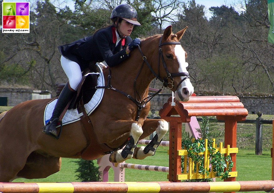 Fanny Skalli et Milford de Grangues sur le Bonneau International Poney - ph. Poney As