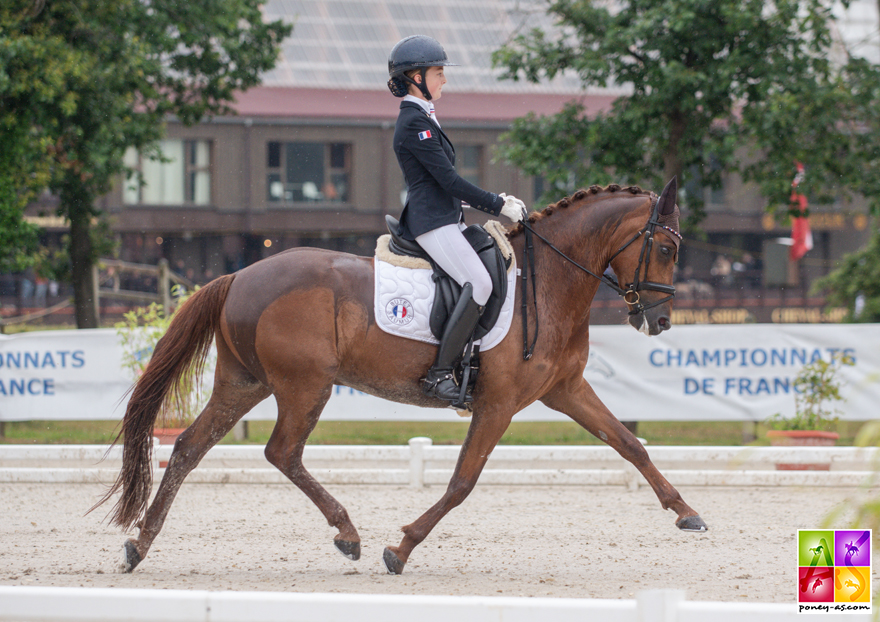 Blanche Carre Pistollet et Dazzling Kid d'Herbord - ph. Marine Delie