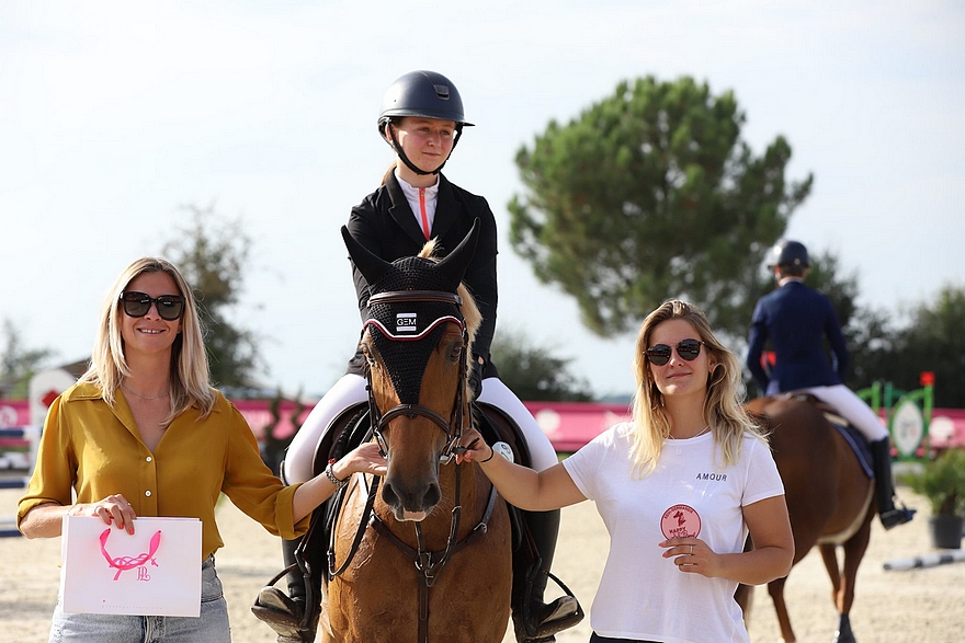 Gaétane Orhant et Velour de la Vallée s’imposent dans le Grand Prix à 1,30m du CSIP de Canteleu – ph. G2S Photographe