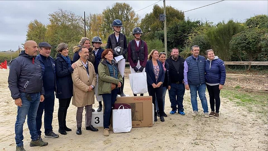 Le podium de l'As Poney Elite - ph. coll. Eperon Biterrois