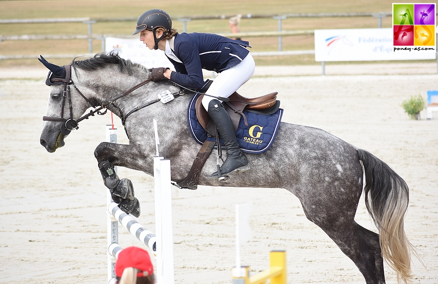 Jack Conlon Gateau.et Samba van de Groenheuvel signent une première victoire dans un Grand Prix As Excellence – ph. Poney As